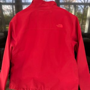 Men’s North Face Apex Jacket. XL